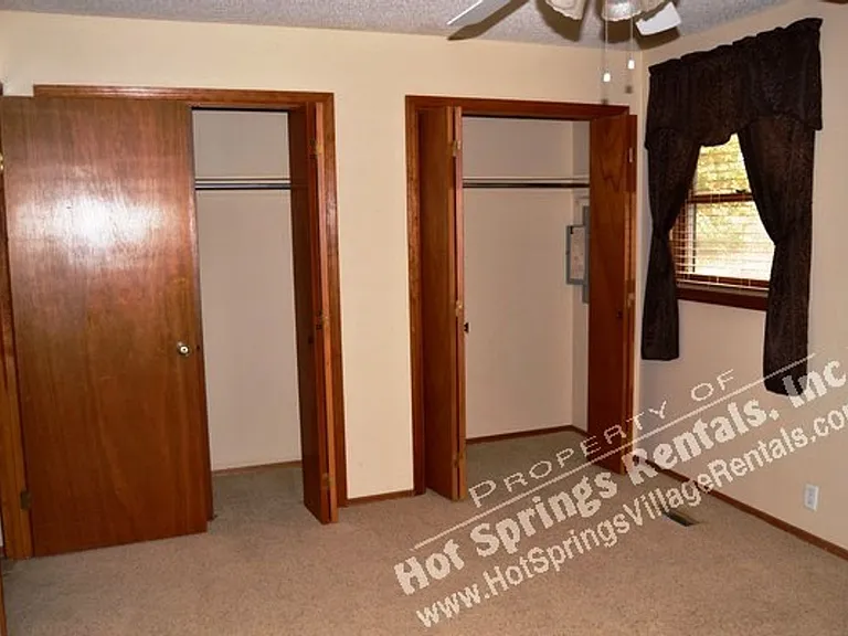 9 Ona Cir — Photo 15