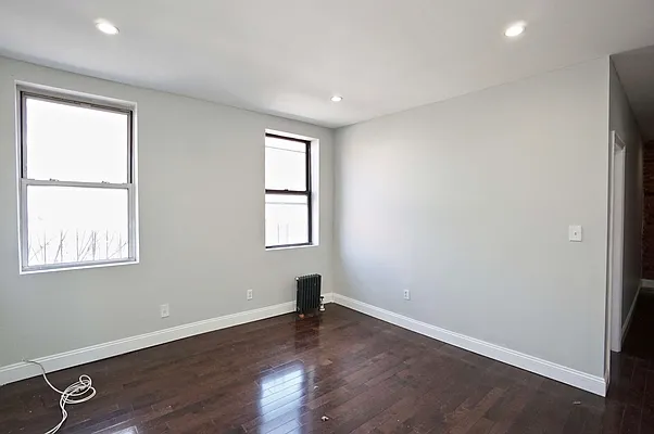 Rented by BRICK & GALO REALTY CORP | media 18