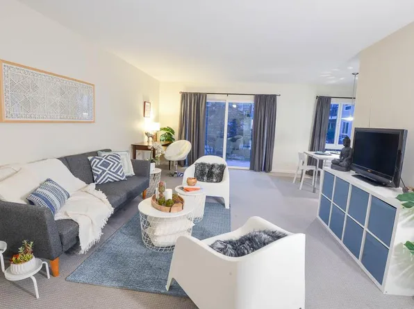 930 Peninsula Ave APT 307, San Mateo, CA 94401