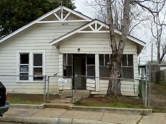 2nd image of 111 W Edmonds Ave