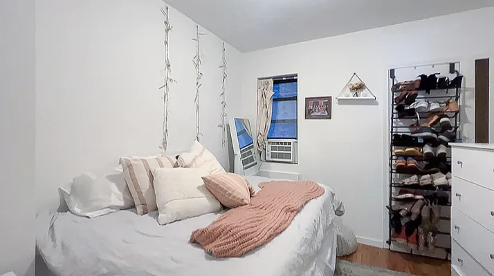 Rented by Compass | media 22