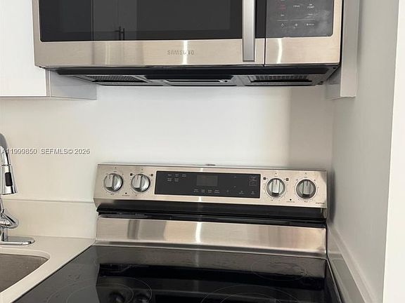 3rd image of 619 NE 3rd St #18
