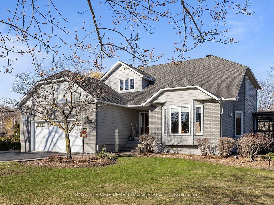 1st image of 882 Castor Rd
