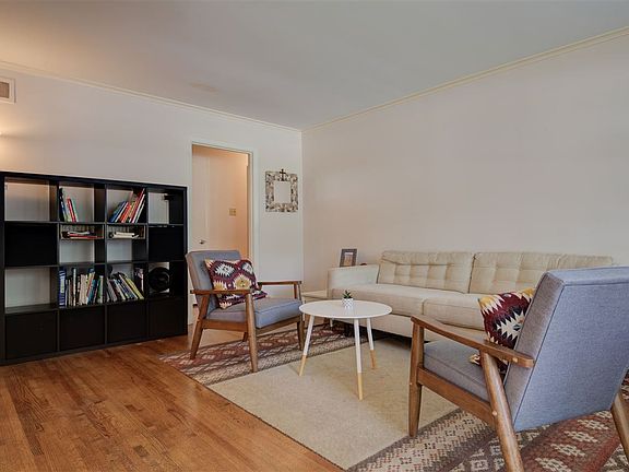 3rd image of 5126 Sequoia Rd