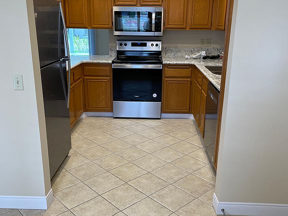 3rd image of 21123 Twining Ave
