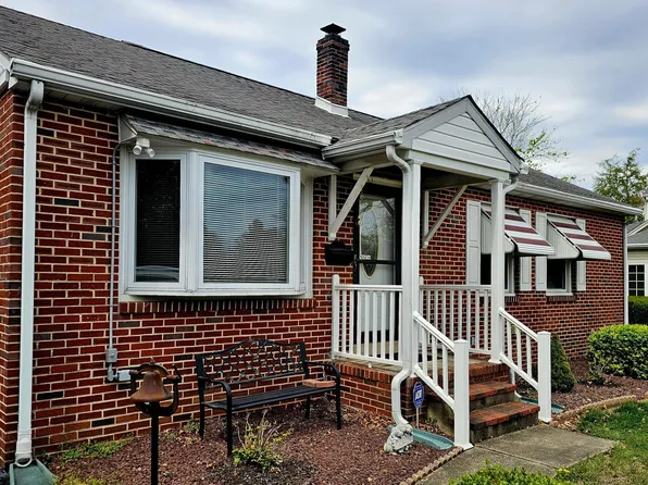 206 Park Cir, Elkton, MD 21921