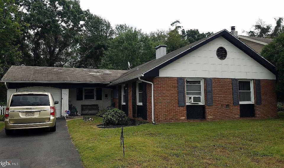 2nd image of 102 Pennypacker Dr