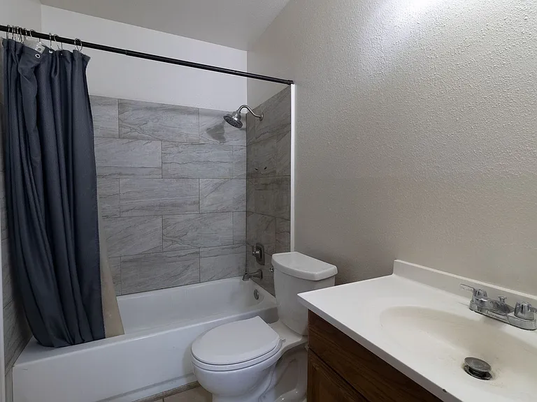 2020-2030 Fulkerth Rd — Photo 11