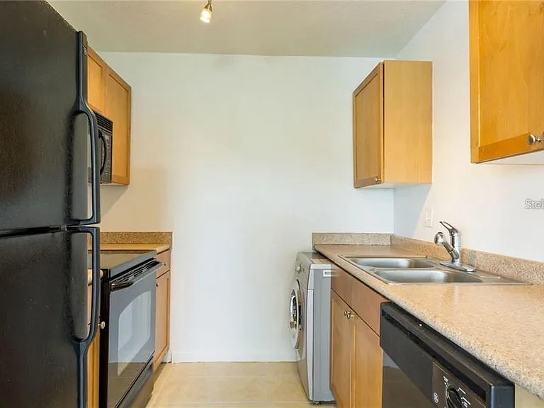 4714 Cobia Dr SE #D — Photo 6