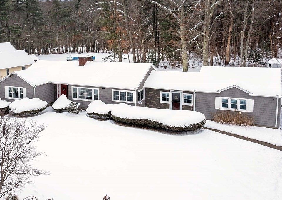 61 Lee St, East Longmeadow, MA 01028 Zillow