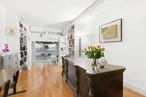 Sold by Compass | media 14