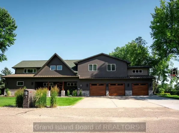 3604 S Blaine St, Grand Island, NE 68801