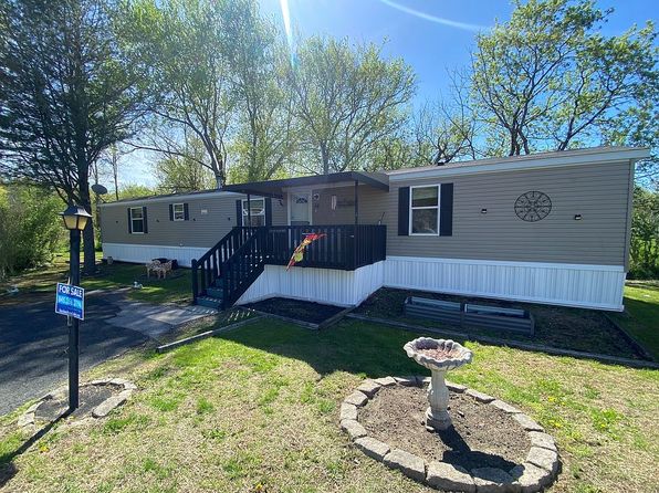 16 Park Cir