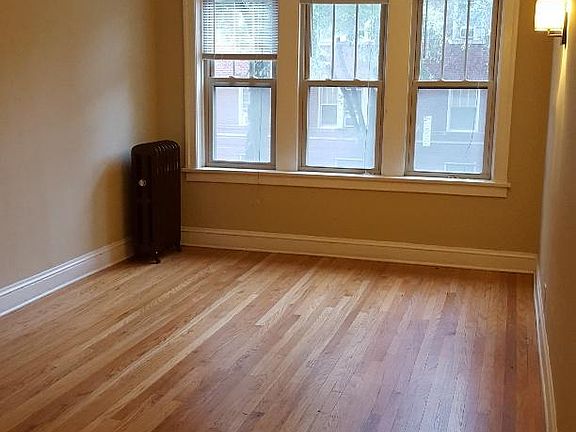 4th image of 29 Harrison St APT 1