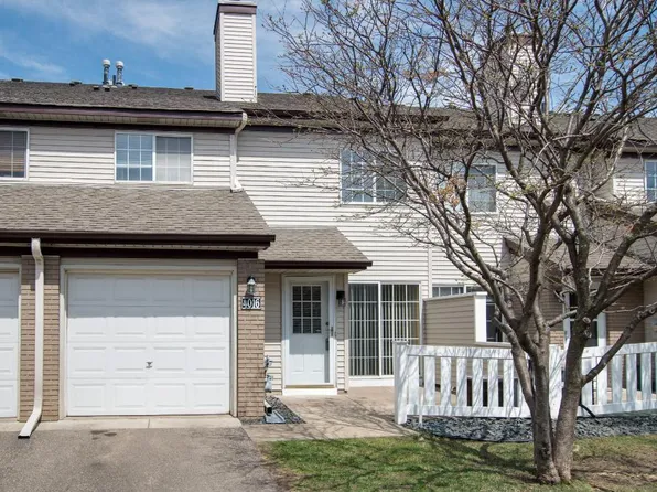4016 Wilshire Cir #81, Shoreview, MN 55126