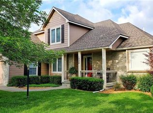 1826 Osage Dr, Ottawa, KS 66067