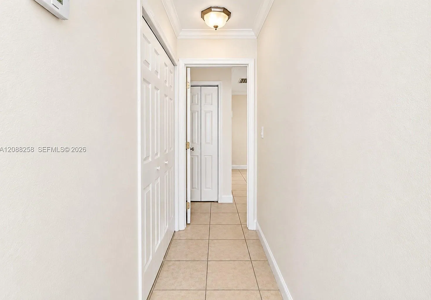 3 bed, 1516 sqft, $4,000 — Photo 4