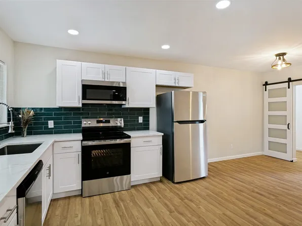904 Bryan Dr, Bedford, TX 76022