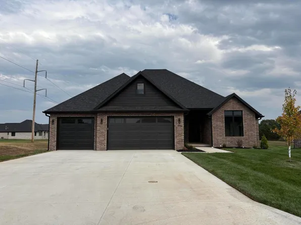 1996 N Alysheba Court, Springfield, MO 65802