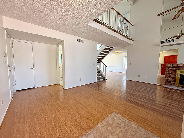18183 N 58th Ln — Photo 3