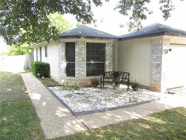 1st image of 8101 Huddleston Ln