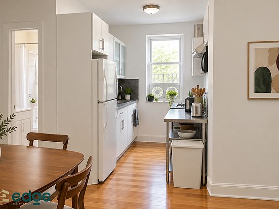 2nd image of 188 S 3rd St #4