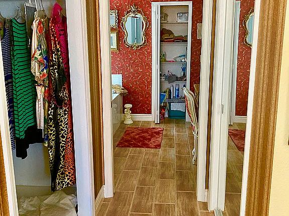5th image of 8051 Victoria Falls Cir