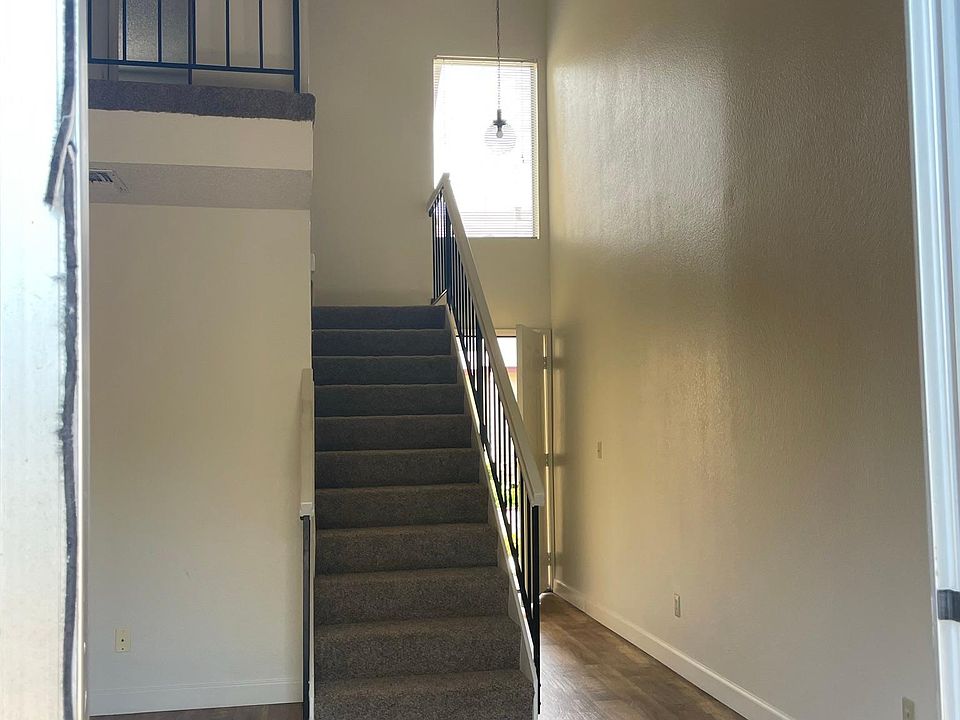1st image of 1675 Vernon St Unit 55