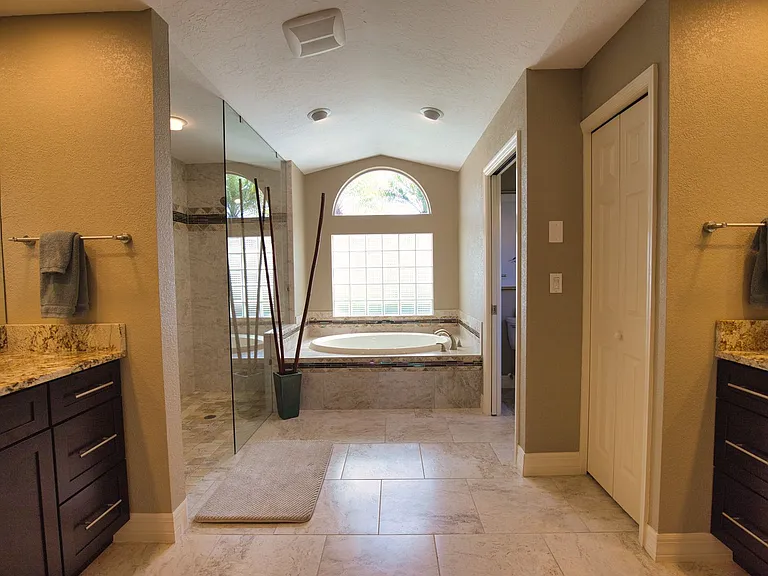 630 Khyber Ln — Photo 31