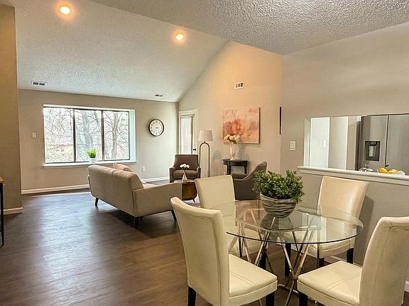 4th image of 5520B Aberdeen Dr