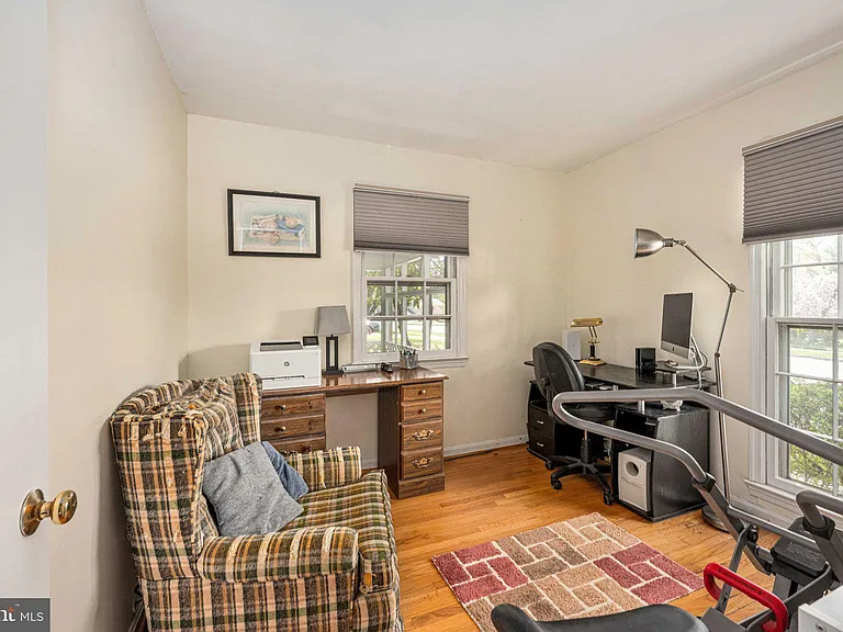 6917 Stoneybrooke Ln — Photo 35