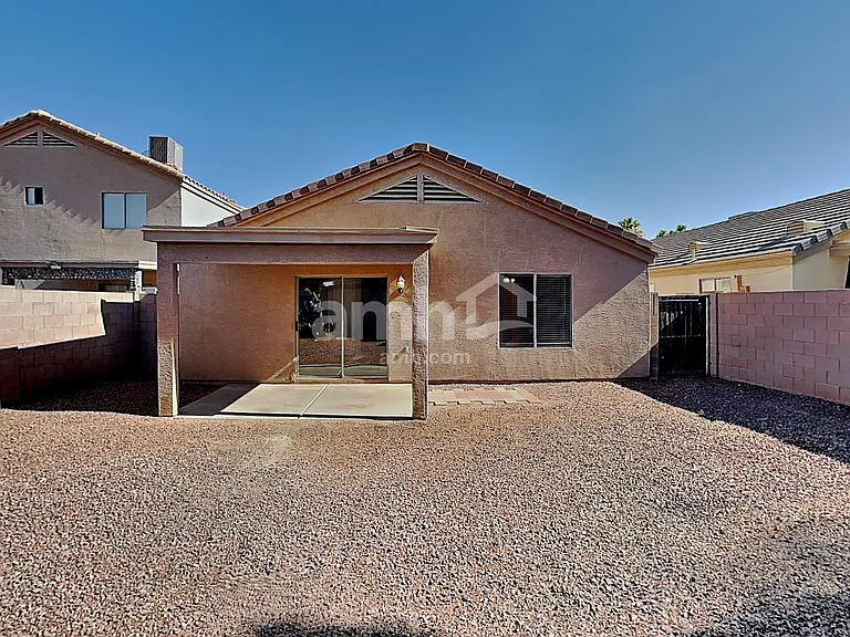 10866 E Carol Ave — Photo 18