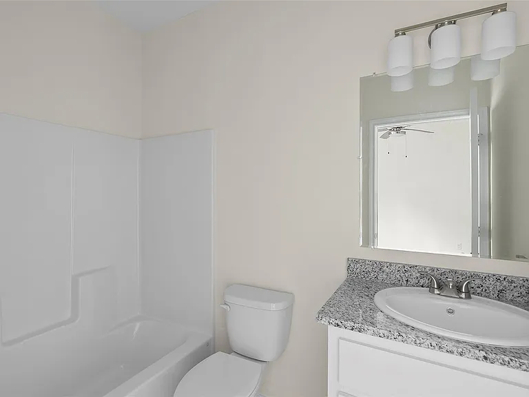409 Beto St #12 — Photo 12