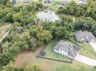 10080 Silver Fox Ave, Edmond, OK 73025