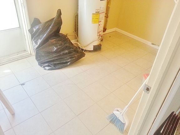 Washroom/Mudroom