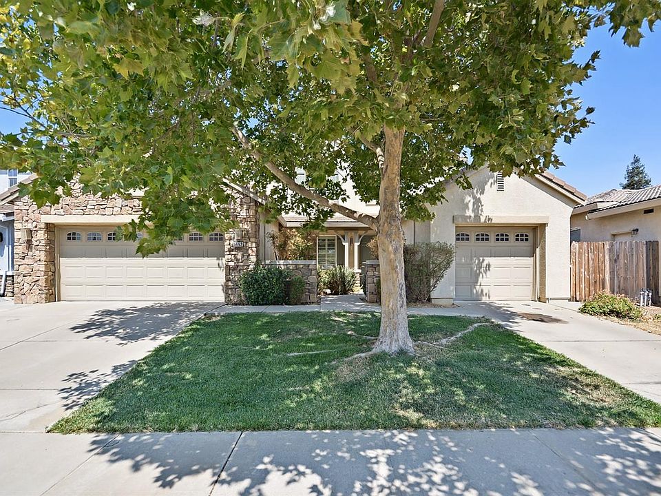 2nd image of 5662 Lilyview Way
