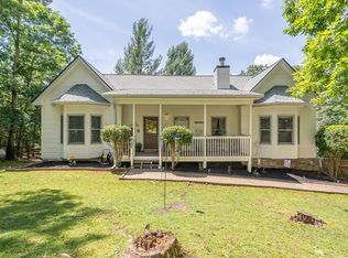 904 Villa Dr, Ellijay, GA 30540
