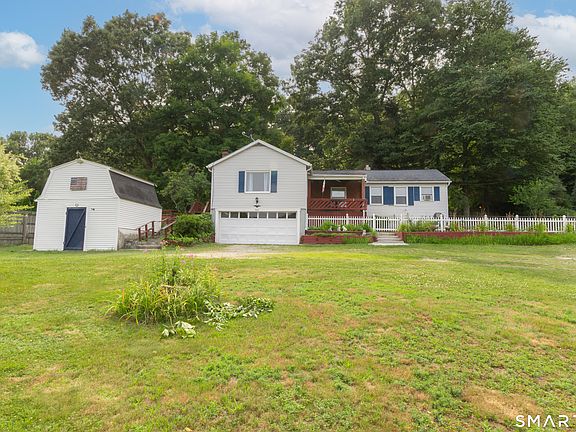 4th image of 745 Upper Maple Street
