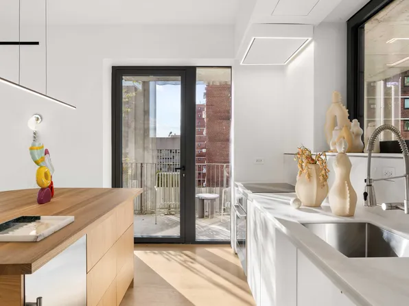 9 Chapel Street image 15 of 40