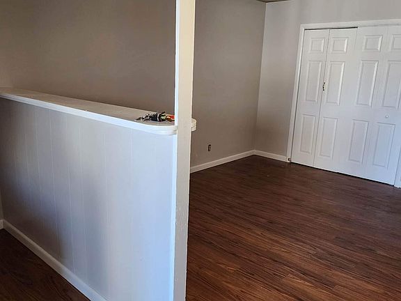 3rd image of 648 Norman St APT 2