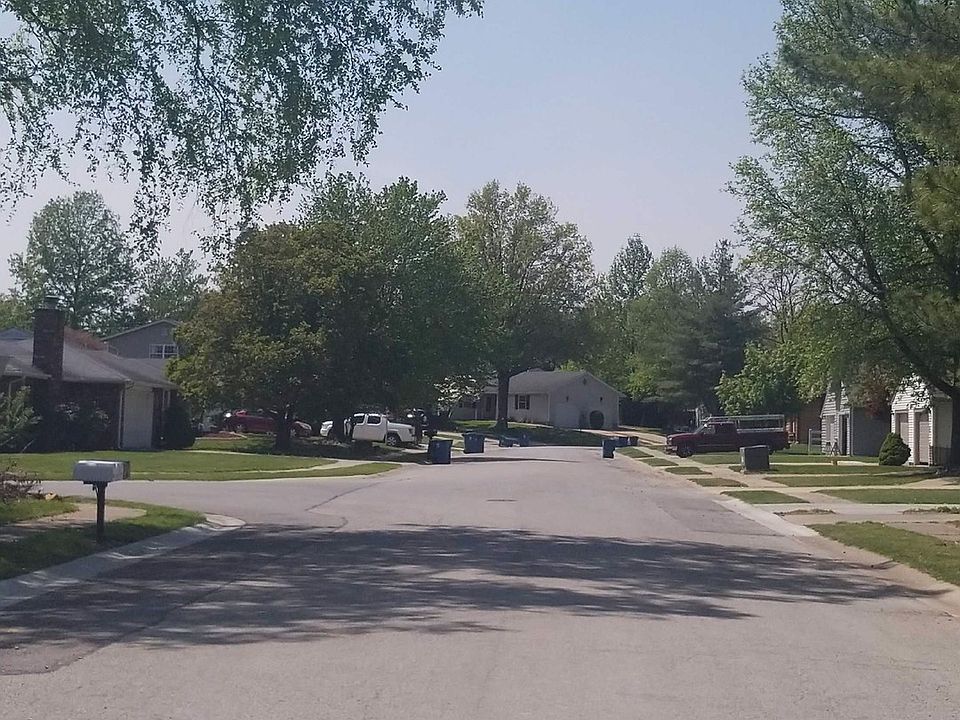 1913 Muny Vista Ct, Alton, IL 62002 Zillow