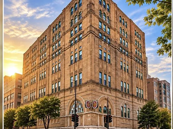 270 E Highland AVENUE #635, Milwaukee, WI 53202