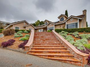 3290 Cherimoya Gln, Escondido, CA 92025