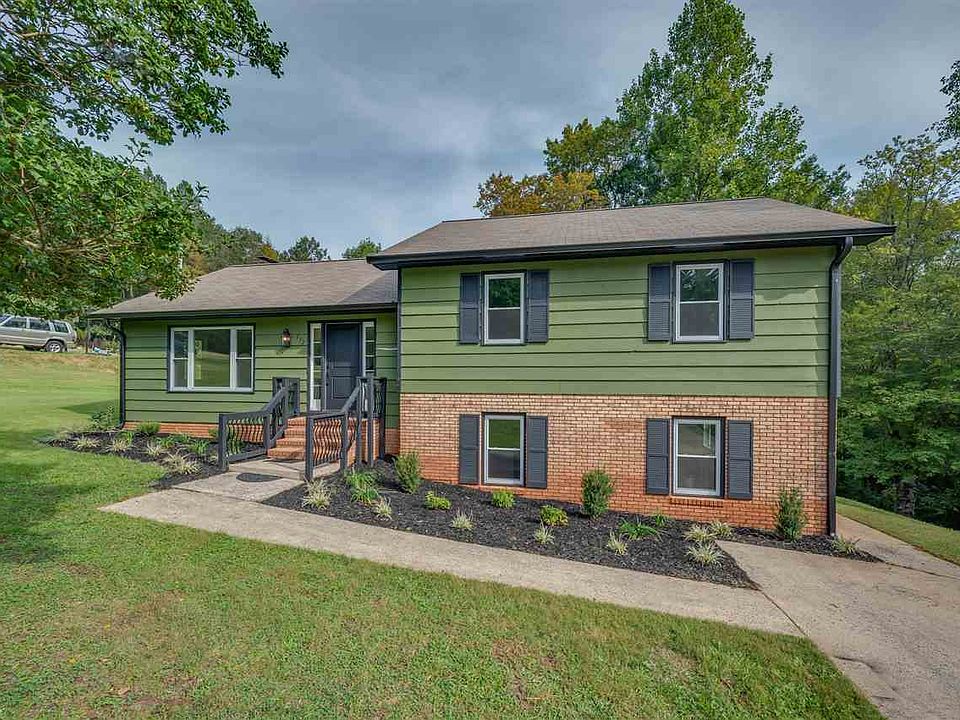 1st image of 257 River Hills Dr