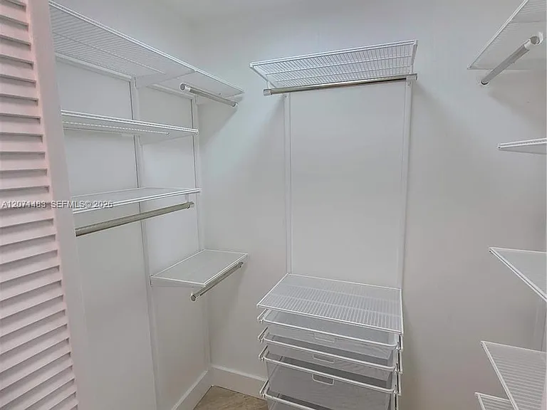 1612 Jefferson Ave #403 — Photo 33
