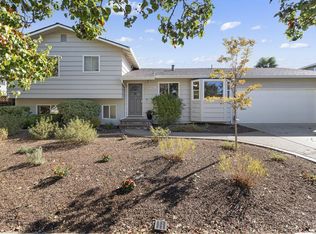 10462 Plum Tree Ln, Cupertino, CA