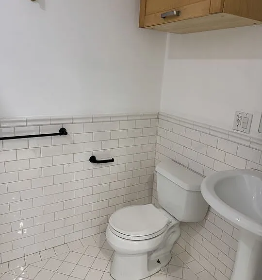 8715 Sherwood Dr — Photo 12