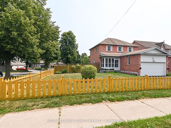 5th image of 33 Valley Centre Dr