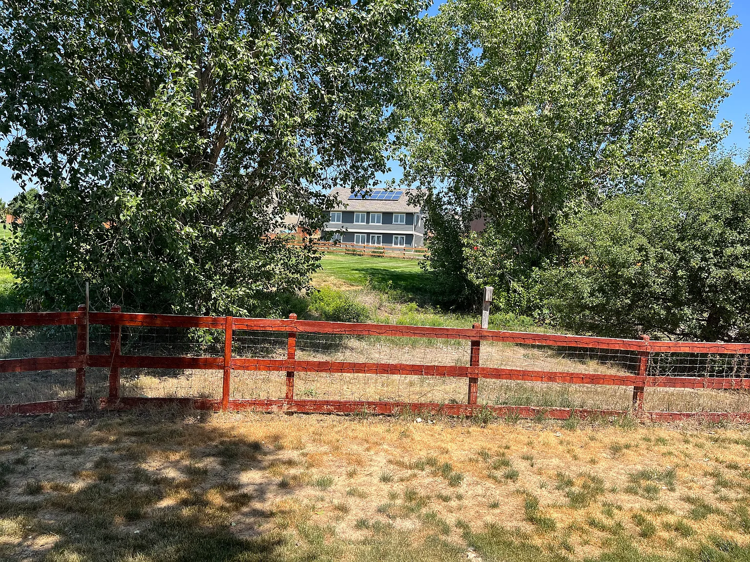 3 bed, 1.5 bath, 1490 sqft, $2,500 — Photo 2