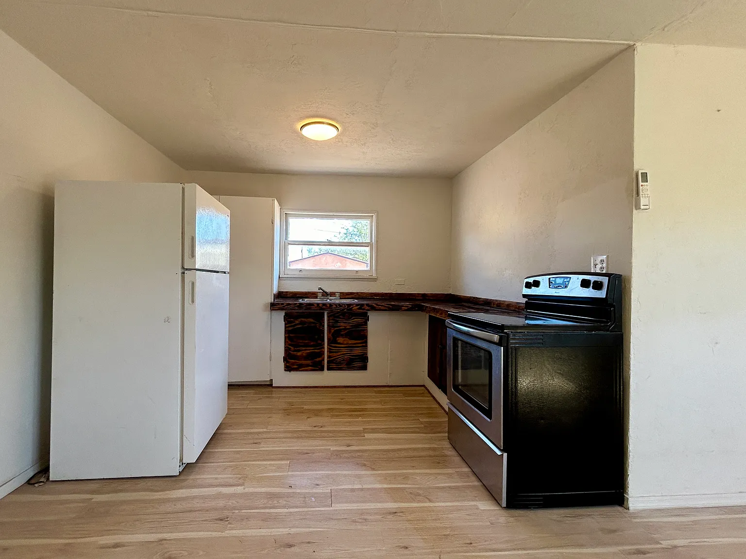 1 bed, 452 sqft, $850 — Photo 1